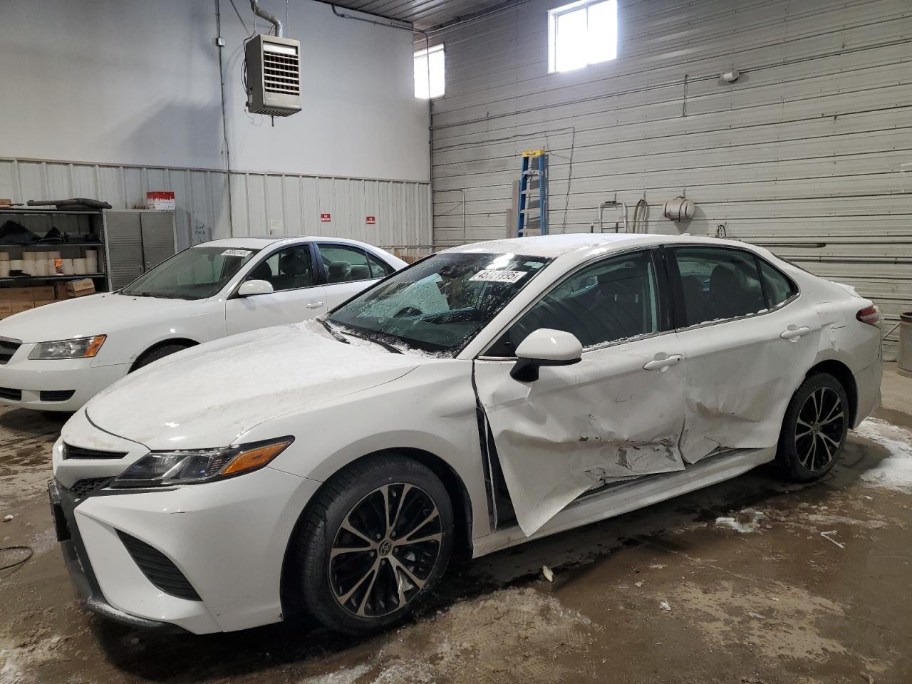 2020 Toyota Camry VIN 4T1G11AK9LU973937 - Copart auction photo