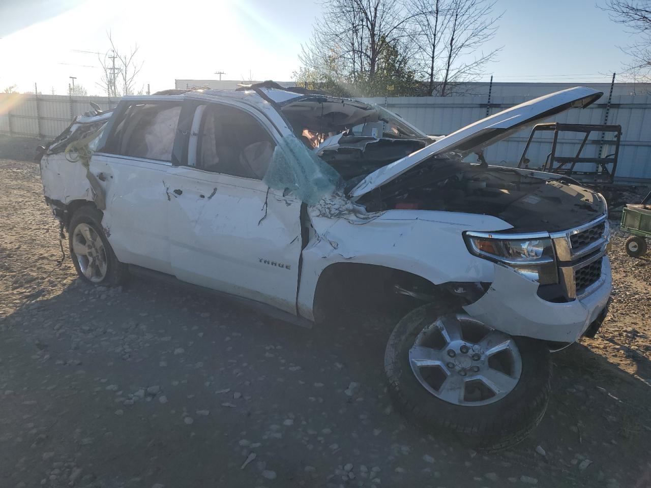 2016 Chevrolet Tahoe VIN 1GNSKBKC0GR253581 Copart auction photo, rollover damage thumbnail 4
