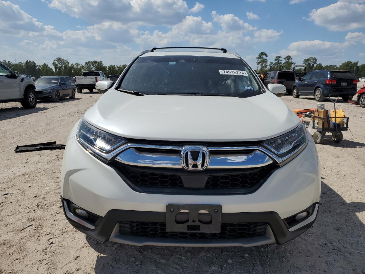 2018 Honda CR-V VIN 2HKRW2H91JH658726 Copart auction photo, side / rear end damage thumbnail 5