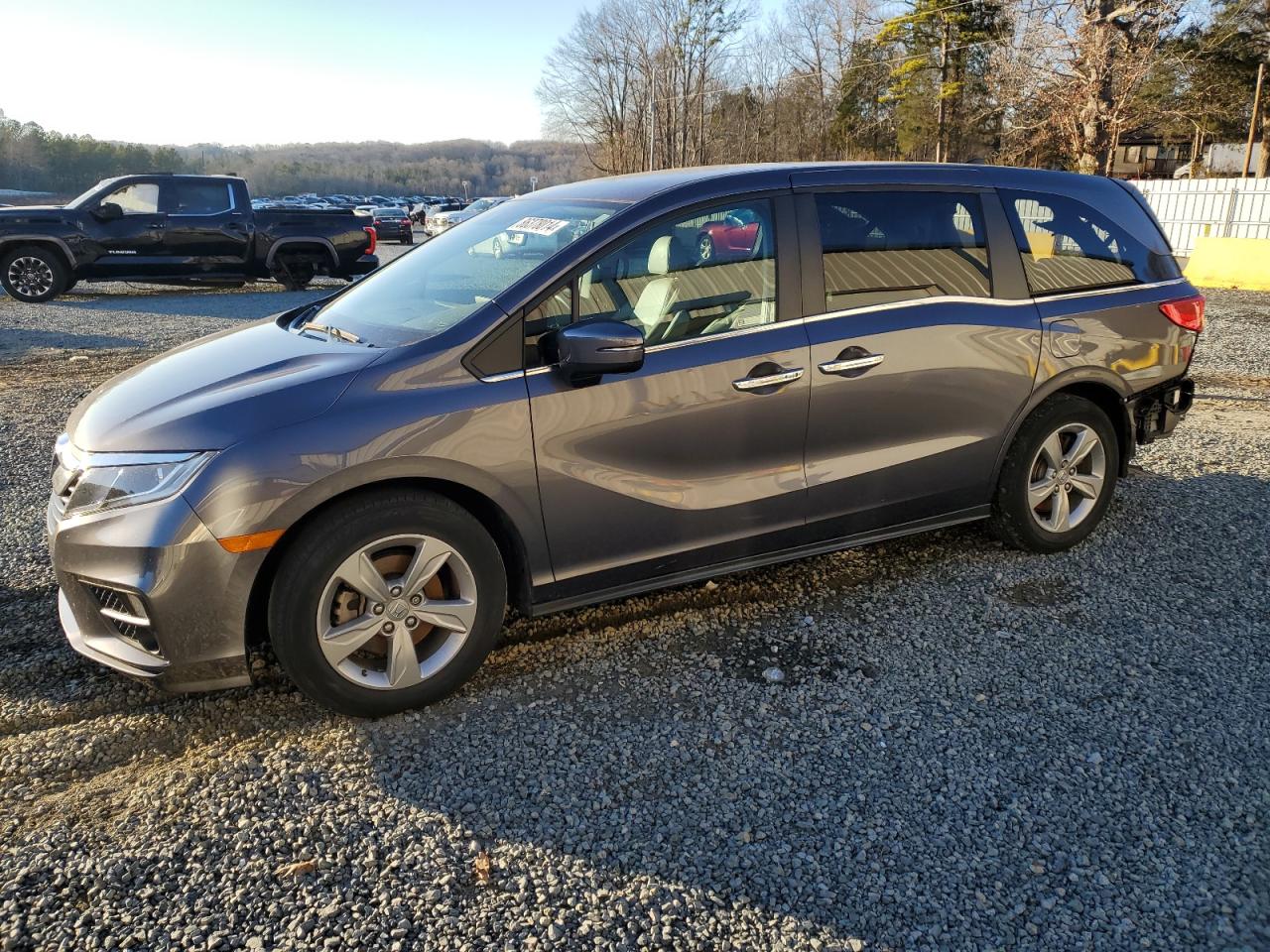 2020 Honda Odyssey VIN 5FNRL6H76LB074385