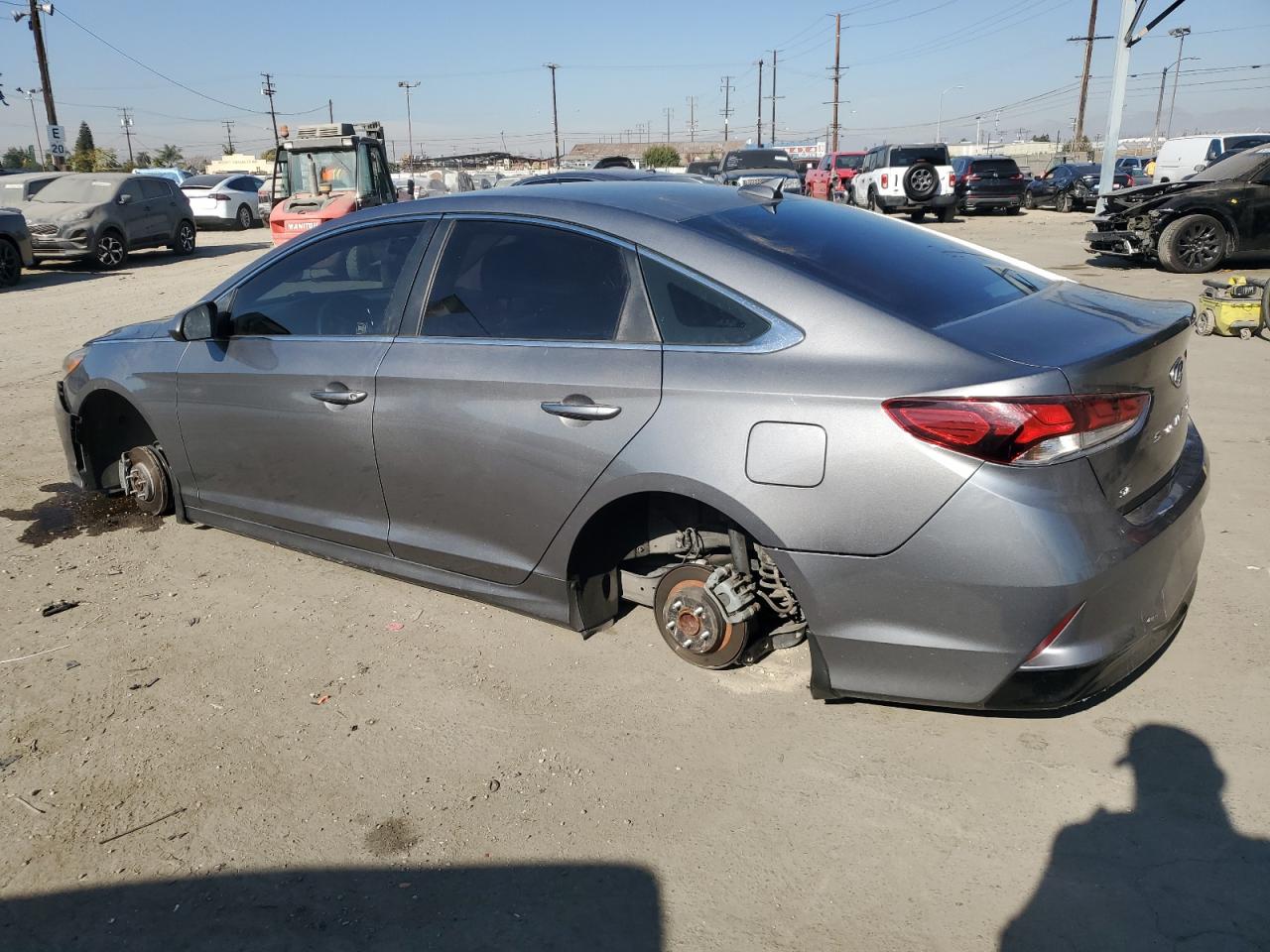 2018 Hyundai Sonata VIN 5NPE24AF9JH618772 Copart auction photo, stripped damage thumbnail 2