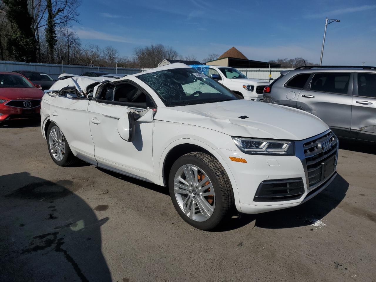 2018 Audi Q5 VIN WA1BNAFY3J2044927 Copart auction photo, water/flood / top/roof damage thumbnail 4