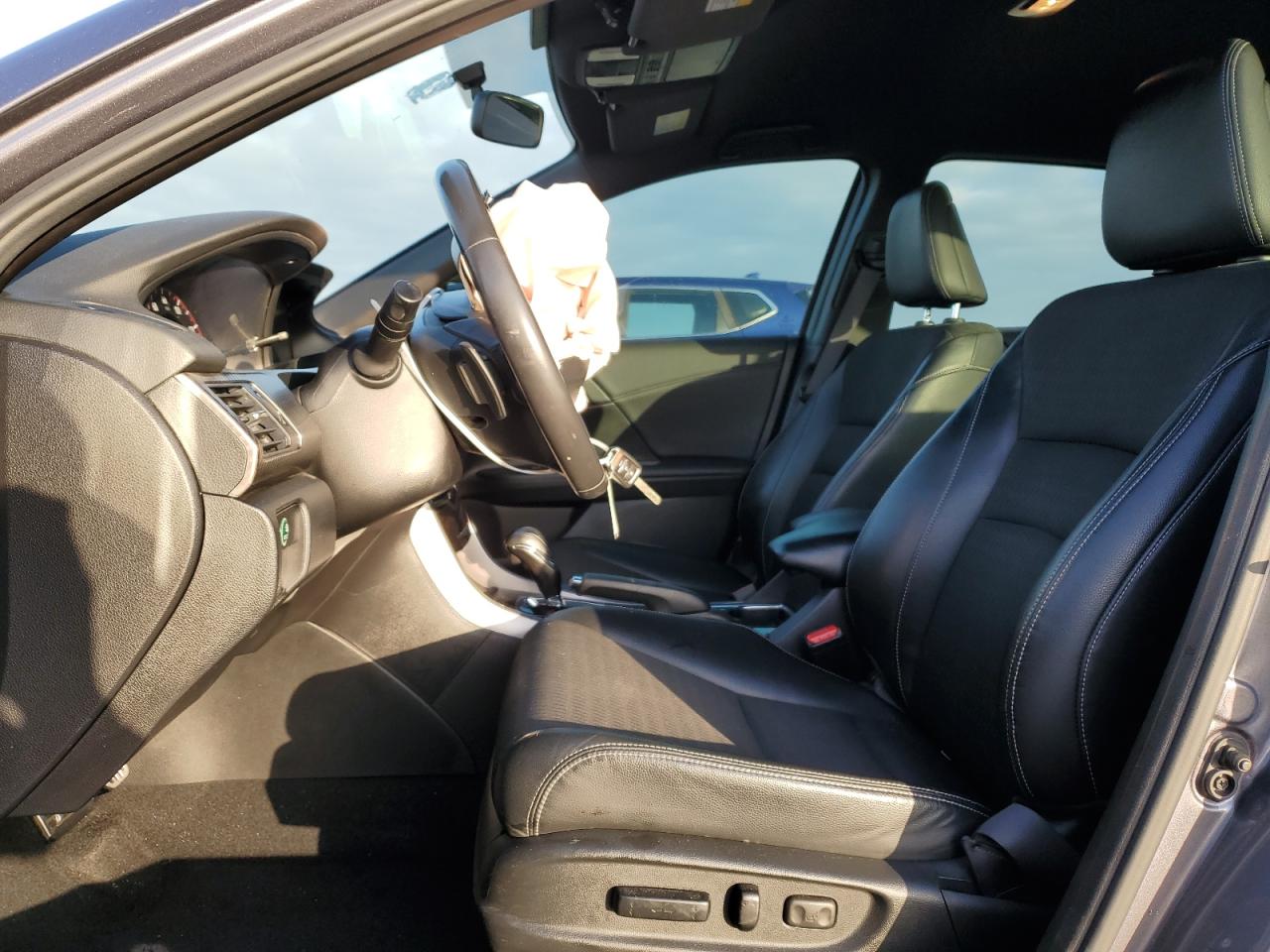 2017 Honda Accord VIN 1HGCR2F58HA112540 Copart auction photo, rear end / front end damage thumbnail 7