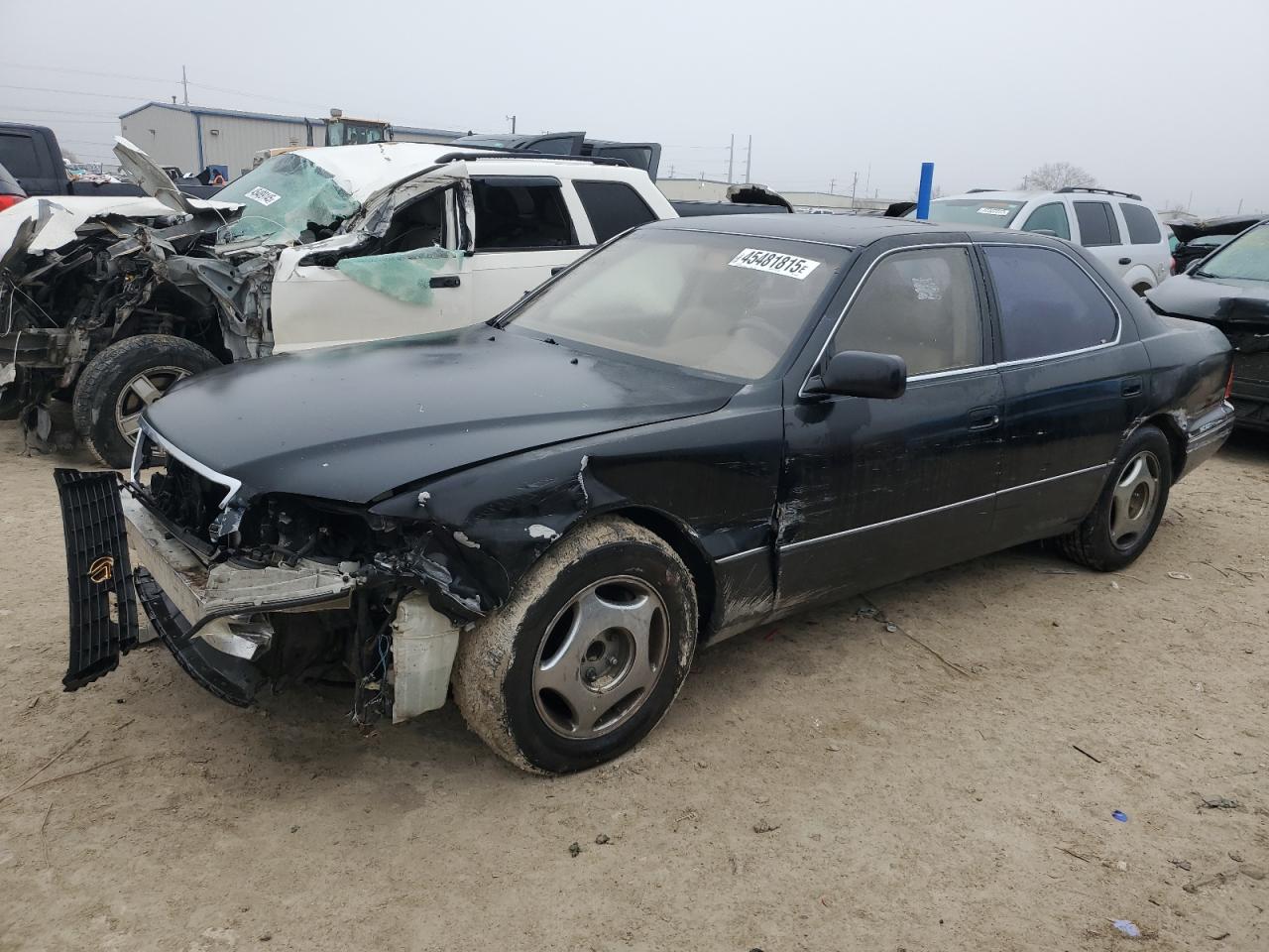 1998 Lexus LS VIN JT8BH28F5W0103430 - Copart auction photo