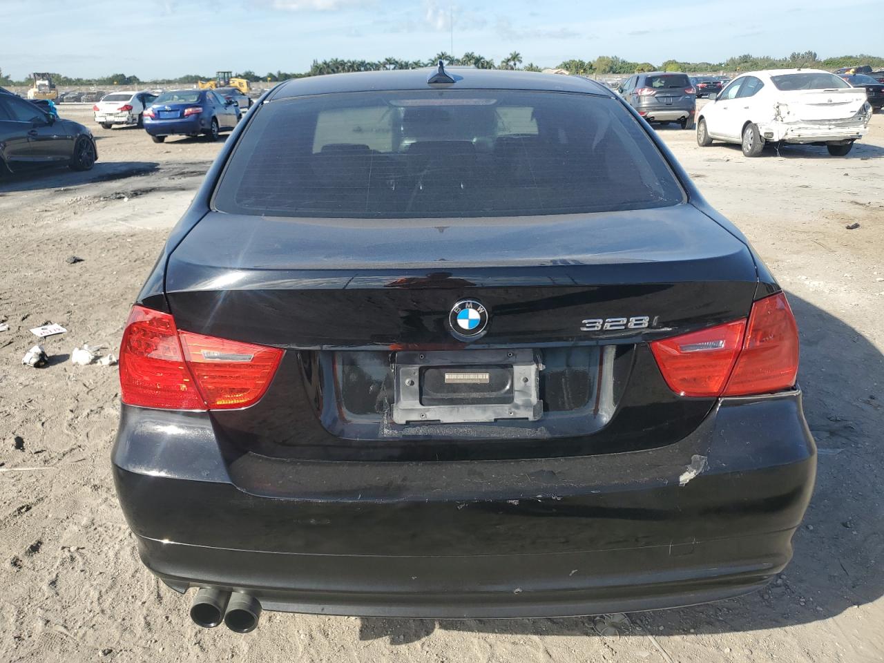 2009 BMW 3er VIN WBAPH57549NL80303 Copart auction photo, rear end damage thumbnail 6