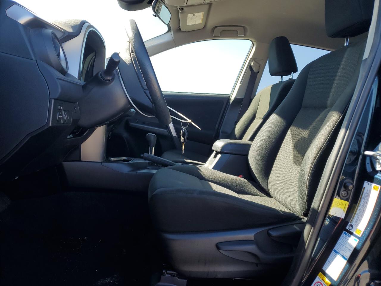 2018 Toyota RAV 4 VIN JTMBFREV7JJ231991 Copart auction photo, front end / side damage thumbnail 7