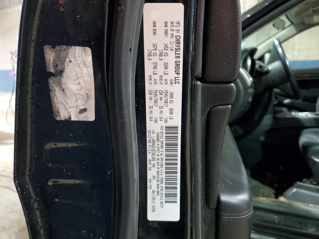 2011 Jeep Grand Cherokee VIN 1J4RR4GG1BC581303 Copart auction photo, minor dent/scratches damage thumbnail 14