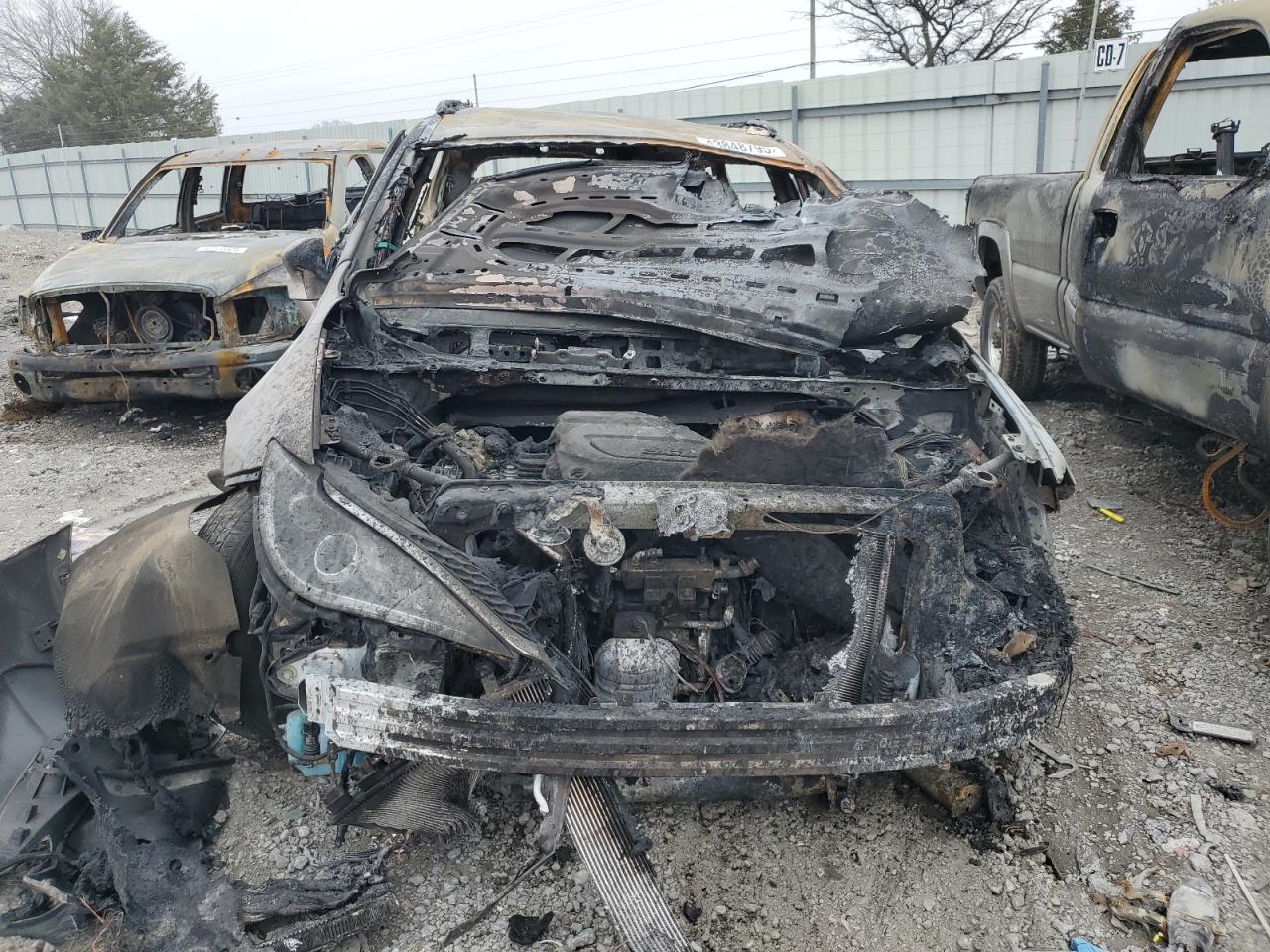 2018 Chrysler Pacifica VIN 2C4RC1BG0JR246519 Copart auction photo, burn damage thumbnail 5