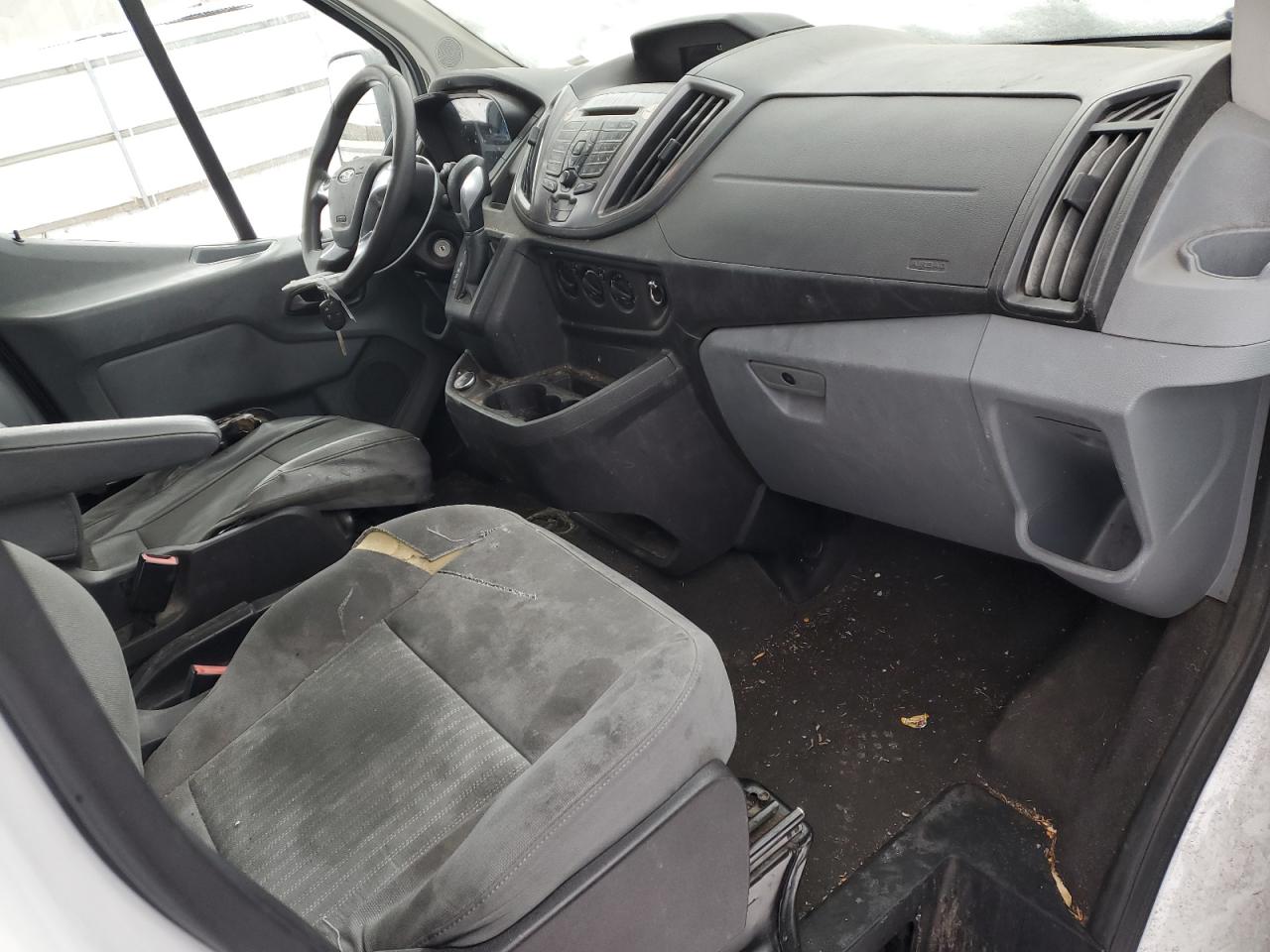 2019 Ford Transit VIN 1FBAX2CM2KKA93397 Copart auction photo, rear end / side damage thumbnail 8