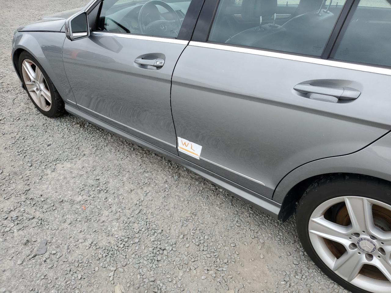 2011 Mercedes-Benz C-klasse VIN WDDGF8BB3BR161196 Copart auction photo, water/flood damage thumbnail 14