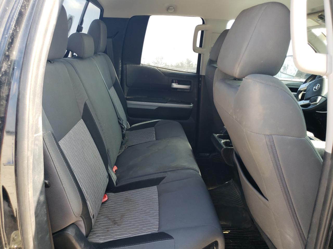 2017 Toyota Tundra VIN 5TFUW5F14HX646027 Copart auction photo, all over damage thumbnail 10