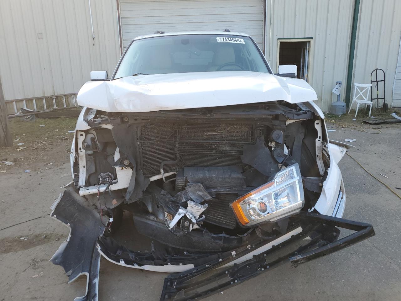 2015 Ford Expedition VIN 1FMJK2AT2FEF14085 Copart auction photo, front end damage thumbnail 5