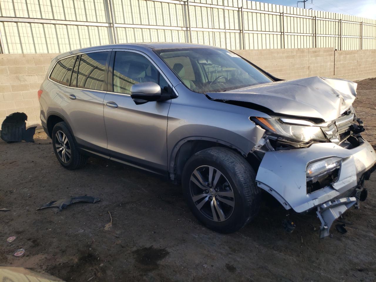 2016 Honda Pilot VIN 5FNYF6H56GB107585 Copart auction photo, front end damage thumbnail 4