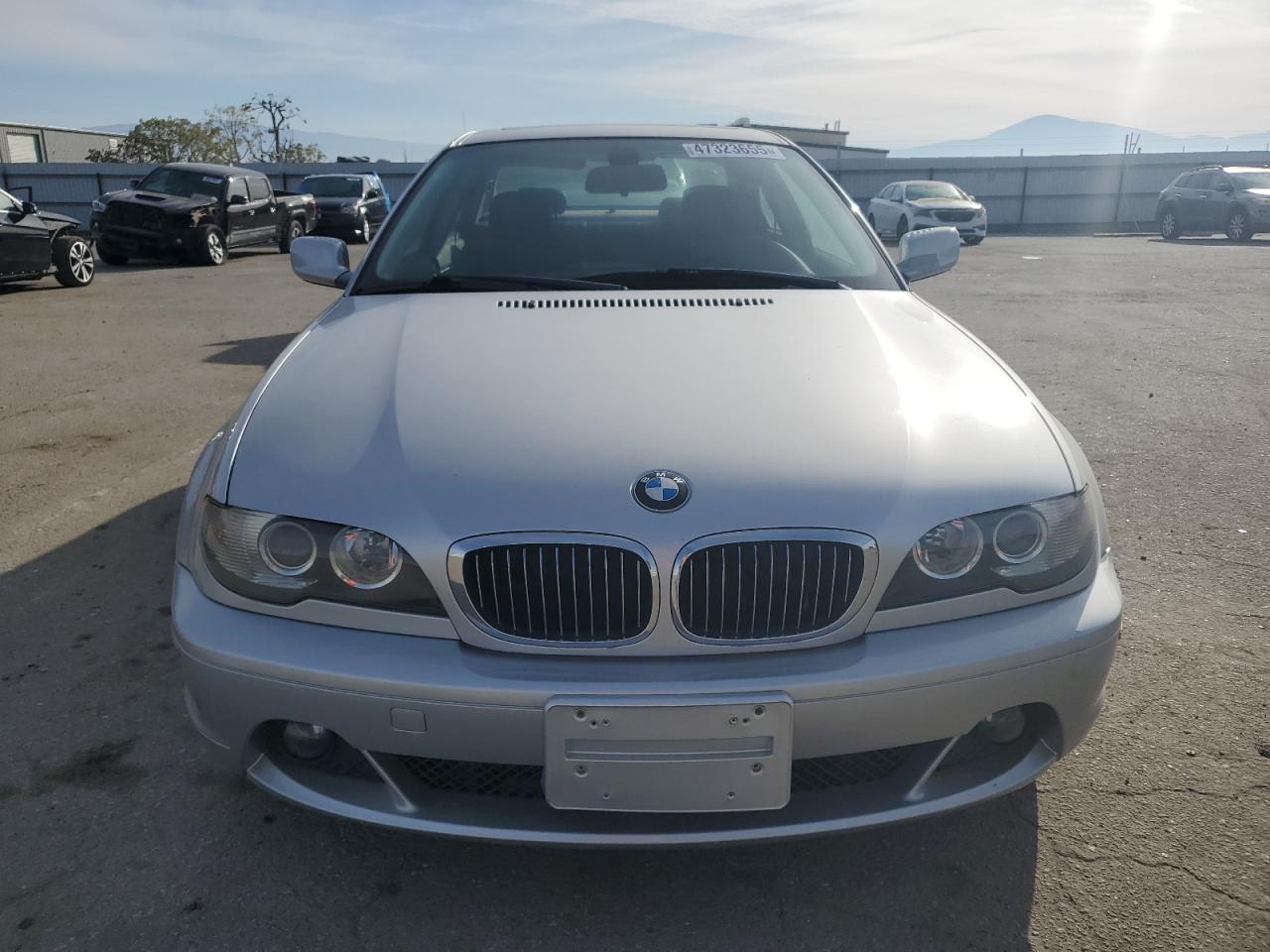 2005 BMW 3er VIN WBABD33405PL08469 Copart auction photo, minor dent/scratches damage thumbnail 5