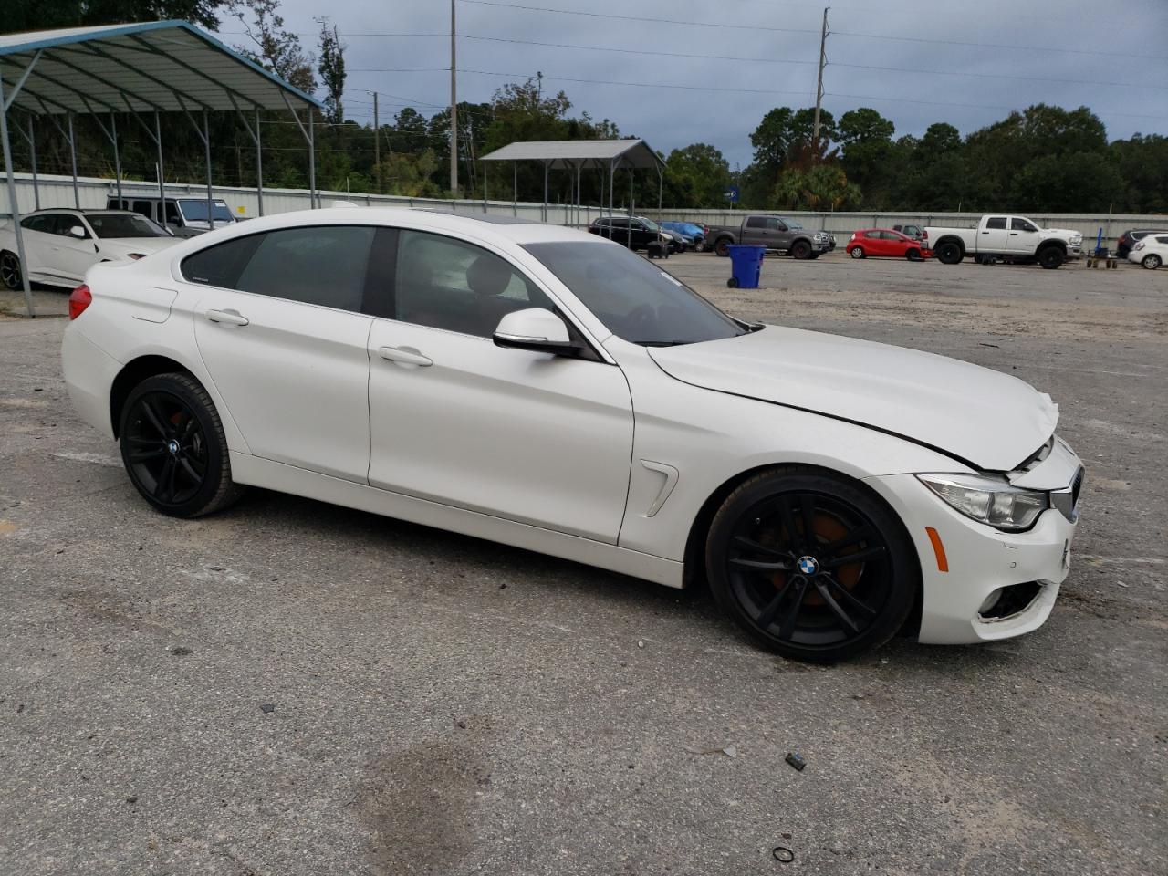 2017 BMW 4er VIN WBA4F9C58HG792507 Copart auction photo, front end damage thumbnail 4