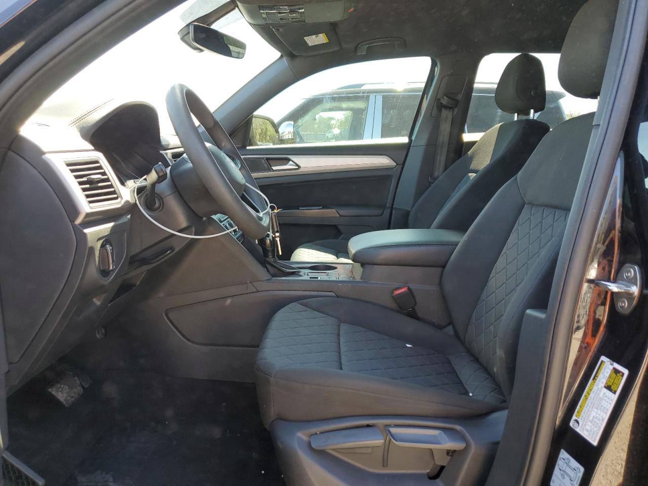2020 Volkswagen Atlas VIN 1V2AC2CA4LC201221 Copart auction photo, front end / side damage thumbnail 7
