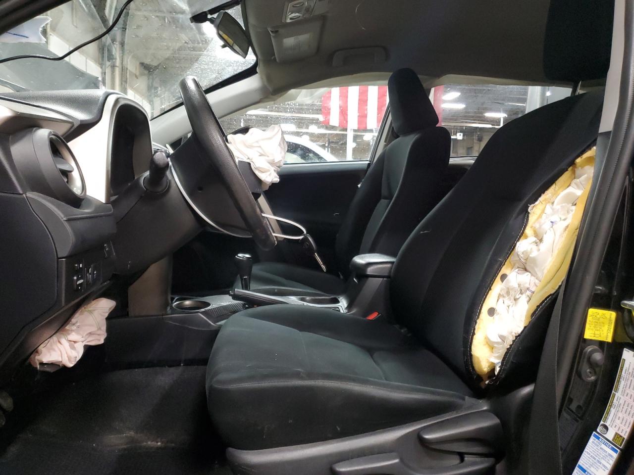 2015 Toyota RAV 4 VIN 2T3BFREV3FW364711 Copart auction photo, front end damage thumbnail 7