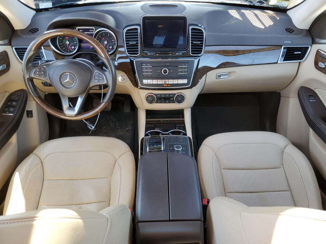 2017 Mercedes-Benz GLS-klasse VIN 4JGDF6EE3HA746287 Copart auction photo, front end / minor dent/scratches damage thumbnail 8