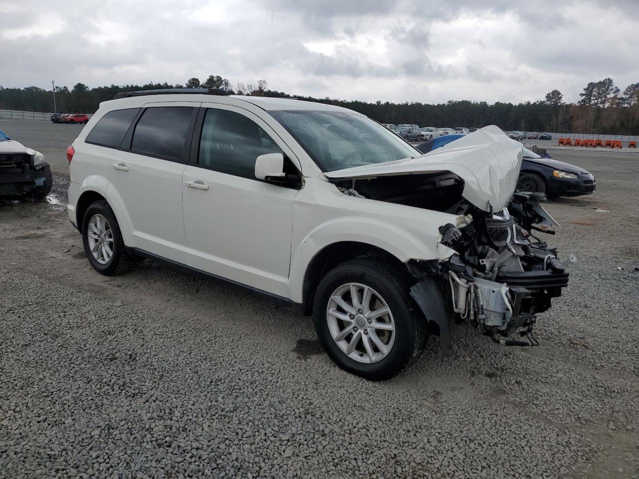2017 Dodge Journey VIN 3C4PDCBBXHT611994 Copart auction photo, front end damage thumbnail 4