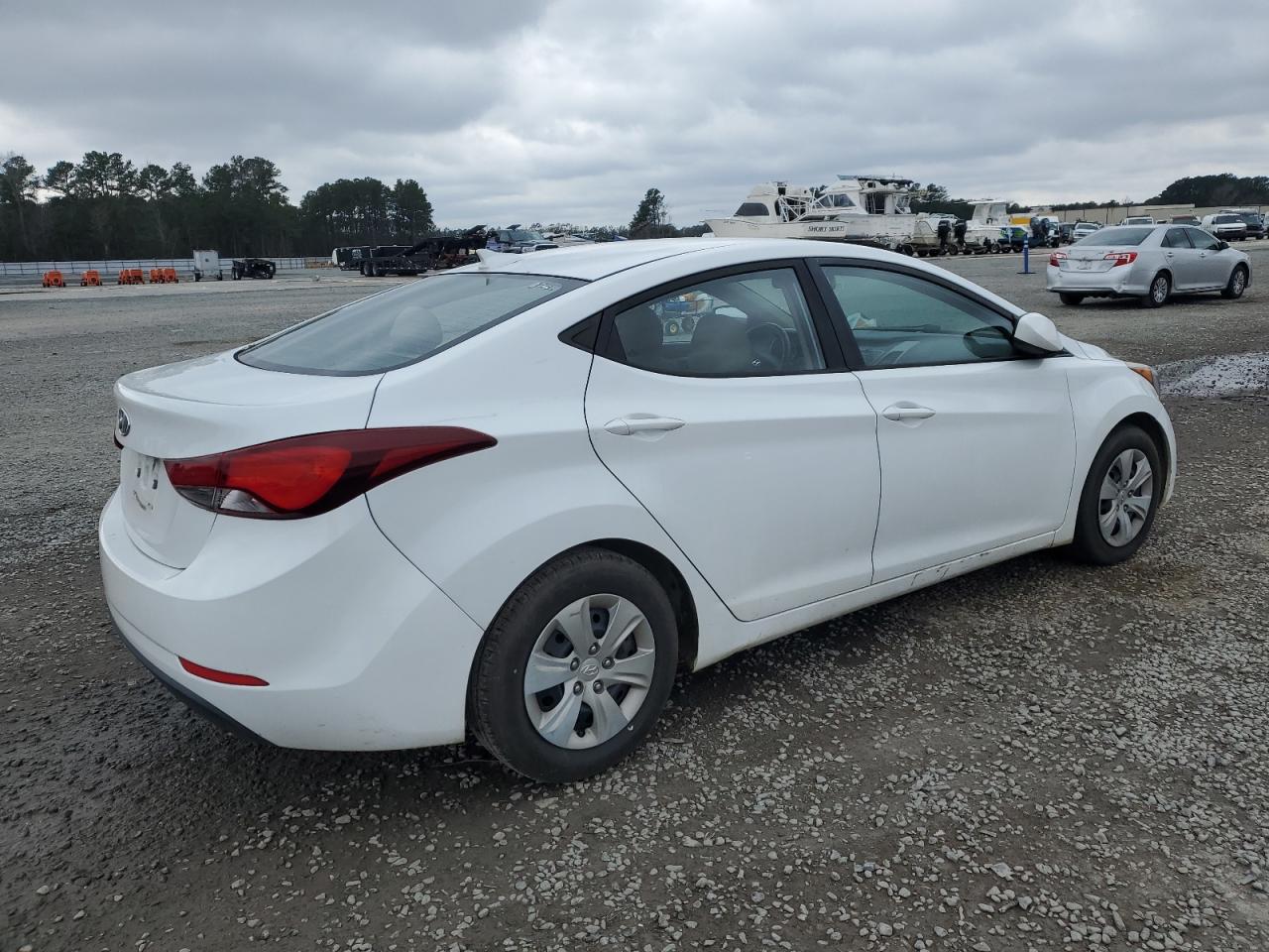 2016 Hyundai Elantra VIN 5NPDH4AE2GH782892 Copart auction photo, front end damage thumbnail 3