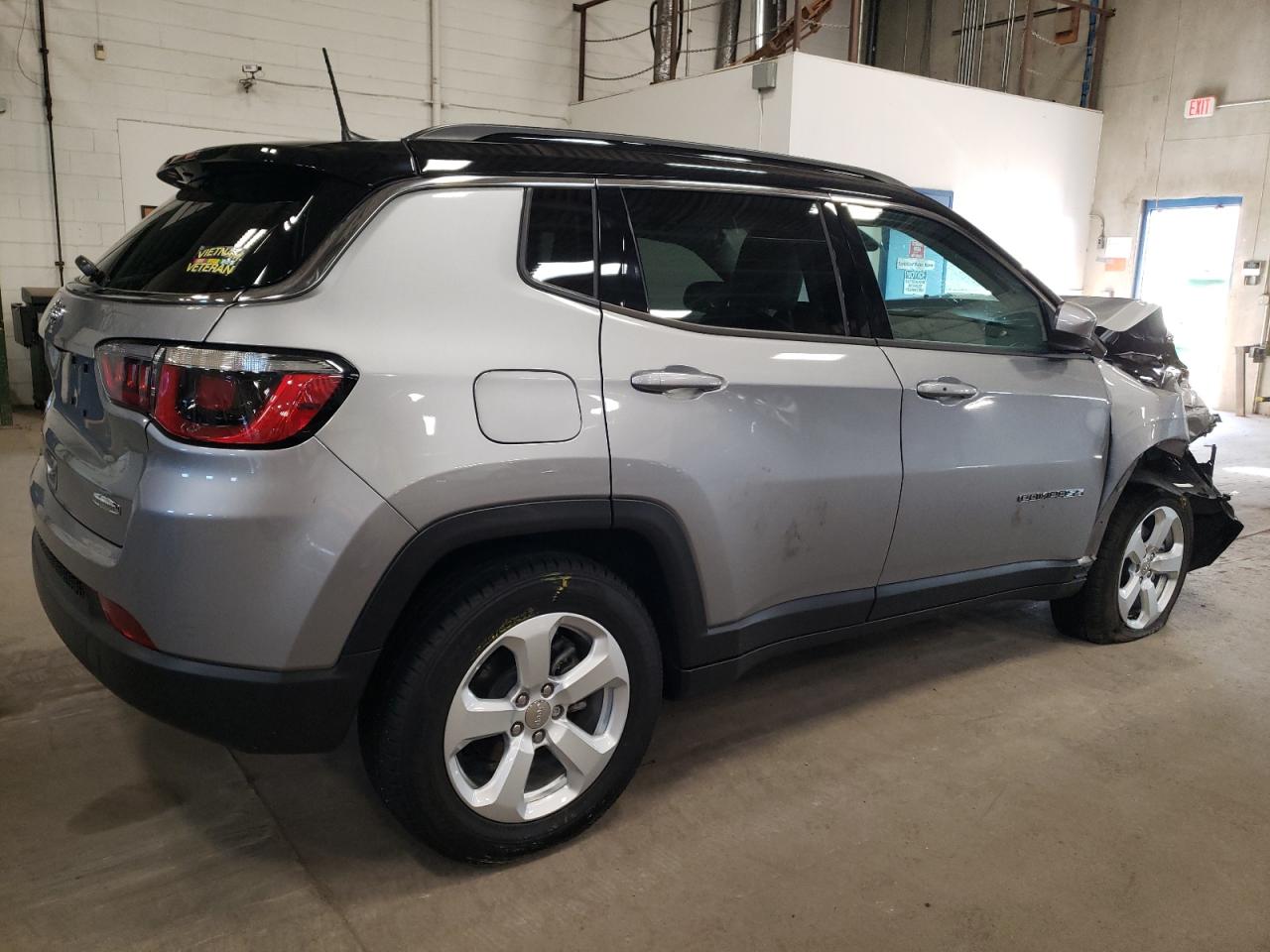 2019 Jeep Compass VIN 3C4NJDBB3KT657180 Copart auction photo, front end damage thumbnail 3