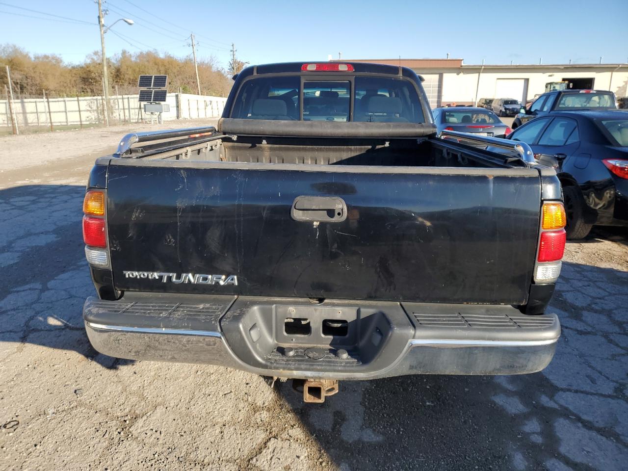 2003 Toyota Tundra VIN 5TBRN34163S352748 Copart auction photo, front end / minor dent/scratches damage thumbnail 6