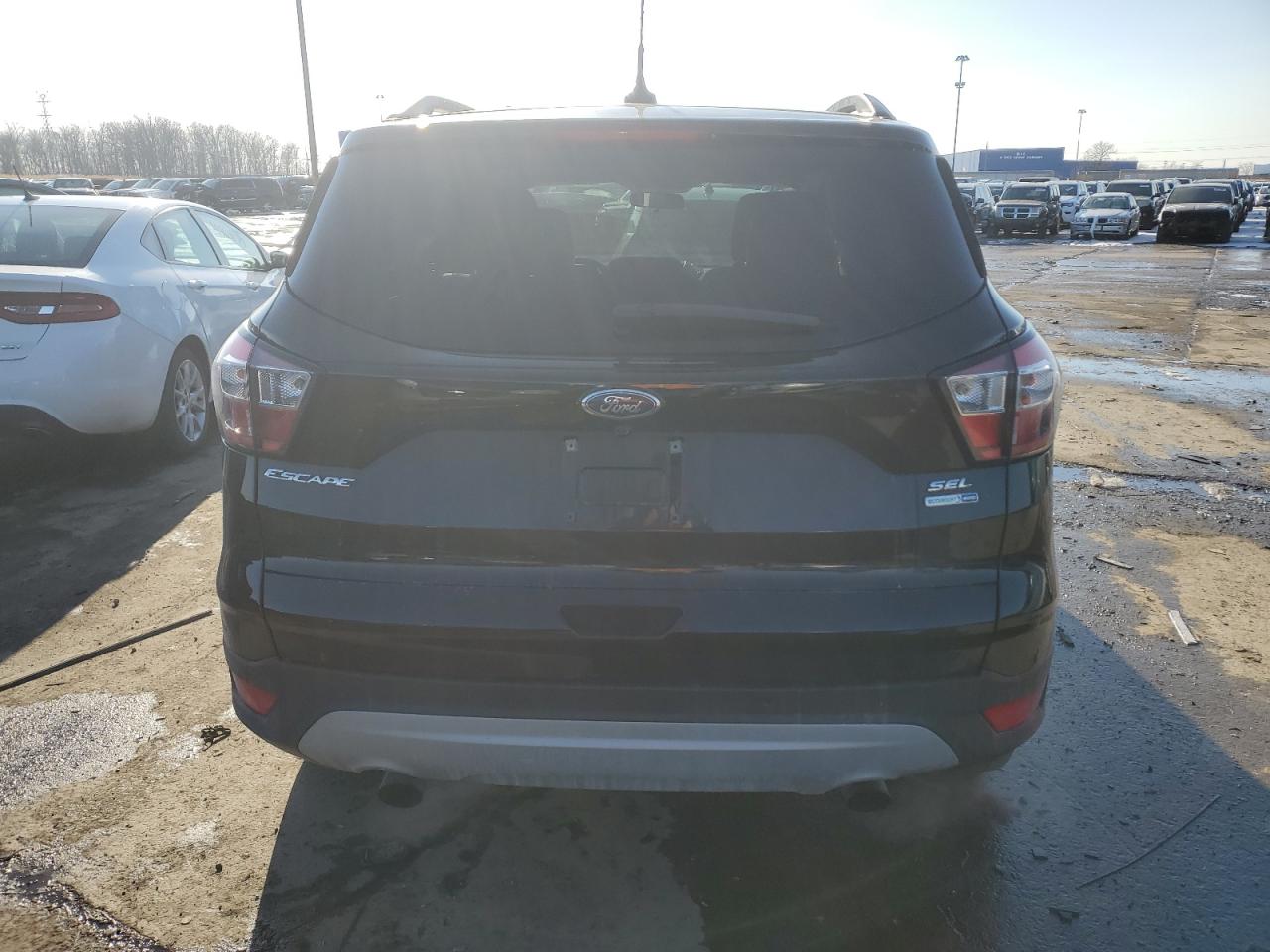 2018 Ford Escape VIN 1FMCU9HD6JUD31507 Copart auction photo, front end damage thumbnail 6