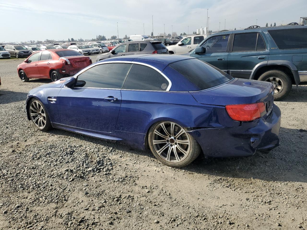 2011 BMW M3 VIN WBSDX9C52BE585185 Copart auction photo, front end / rear end damage thumbnail 2