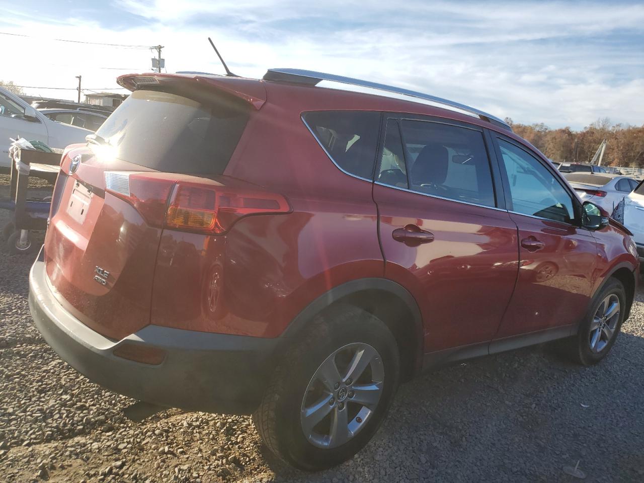2015 Toyota RAV 4 VIN 2T3RFREV0FW274981 Copart auction photo, front end damage thumbnail 3