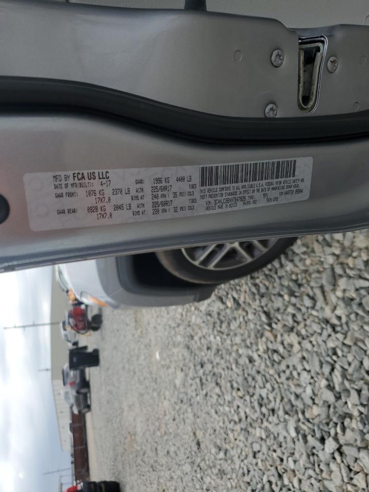 2017 Jeep Compass VIN 3C4NJCBBXHT647829 Copart auction photo, minor dent/scratches damage thumbnail 15