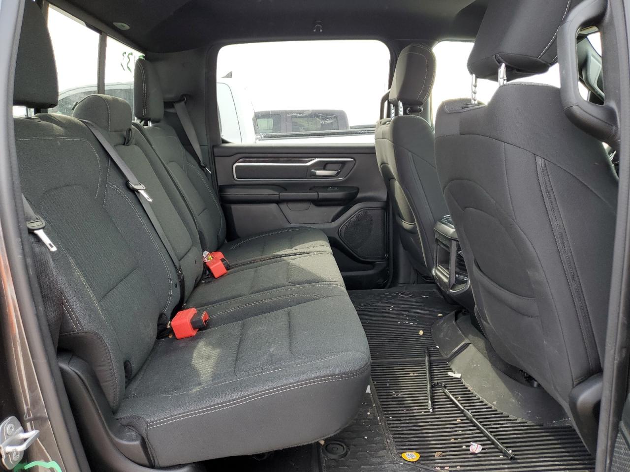 2020 RAM 1500 VIN 1C6SRFFT0LN299720 Copart auction photo, side / minor dent/scratches damage thumbnail 10