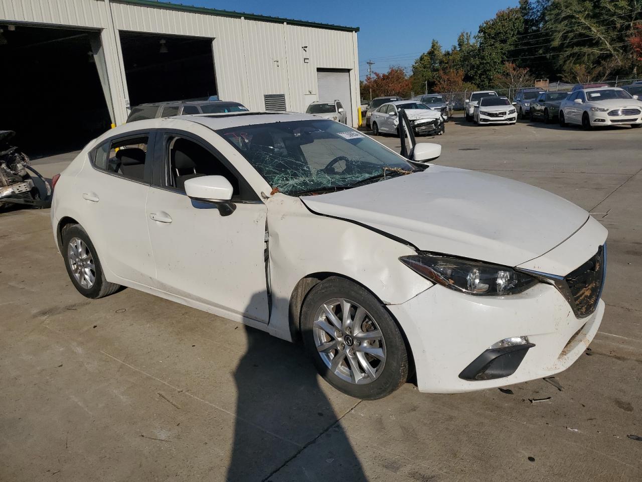 2014 Mazda 3 VIN JM1BM1L72E1192096 Copart auction photo, hail / front end damage thumbnail 4