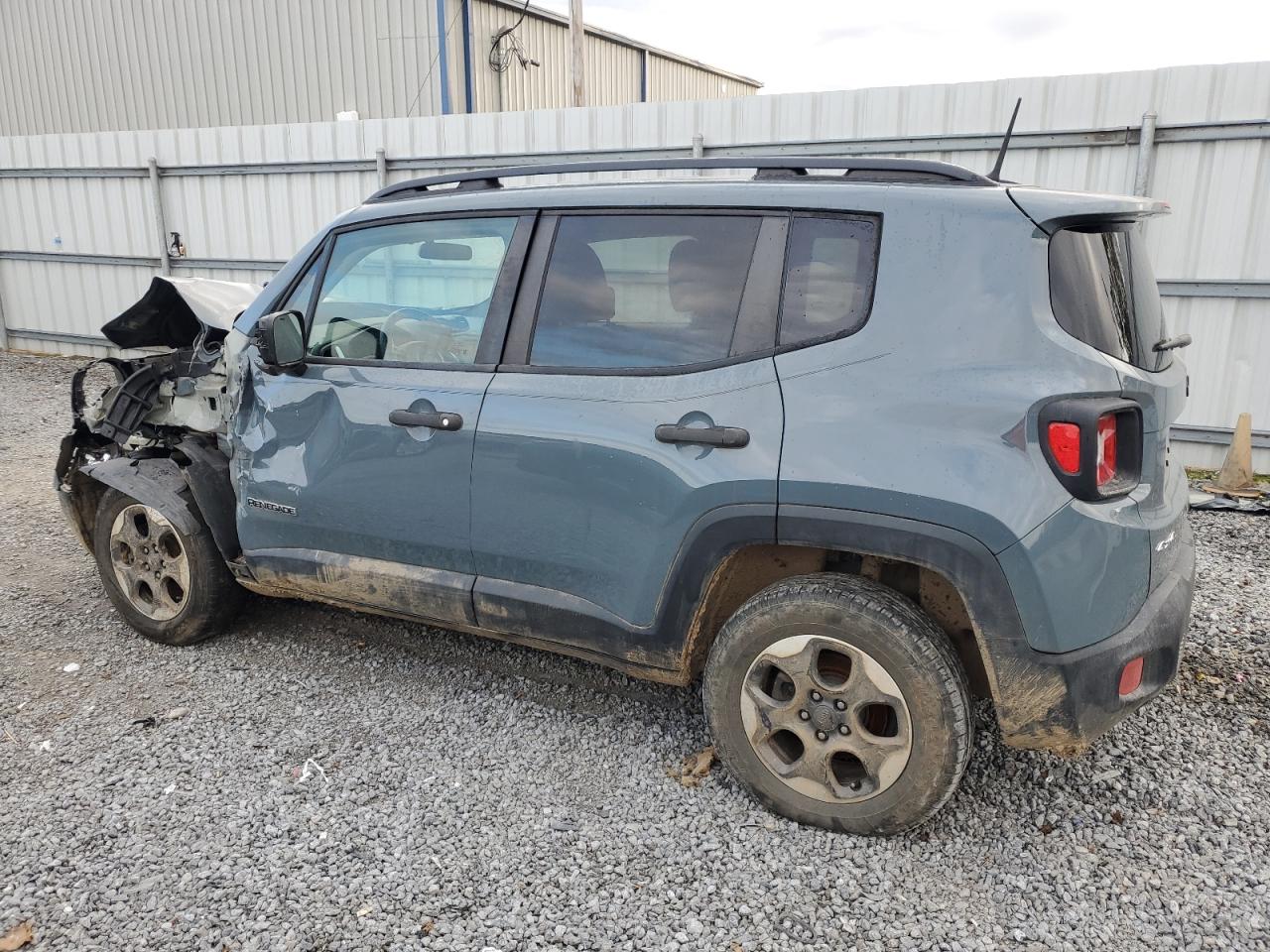 2018 Jeep Renegade VIN ZACCJBAB6JPG94906 Copart auction photo, front end / side damage thumbnail 2