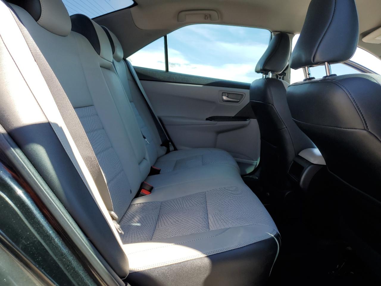 2017 Toyota Camry VIN 4T1BF1FK9HU292401 Copart auction photo, water/flood / minor dent/scratches damage thumbnail 10