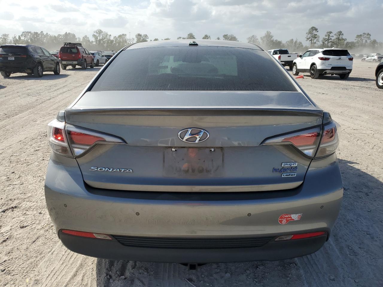 2017 Hyundai Sonata VIN KMHE54L26HA068364 Copart auction photo, undercarriage / mechanical damage thumbnail 6