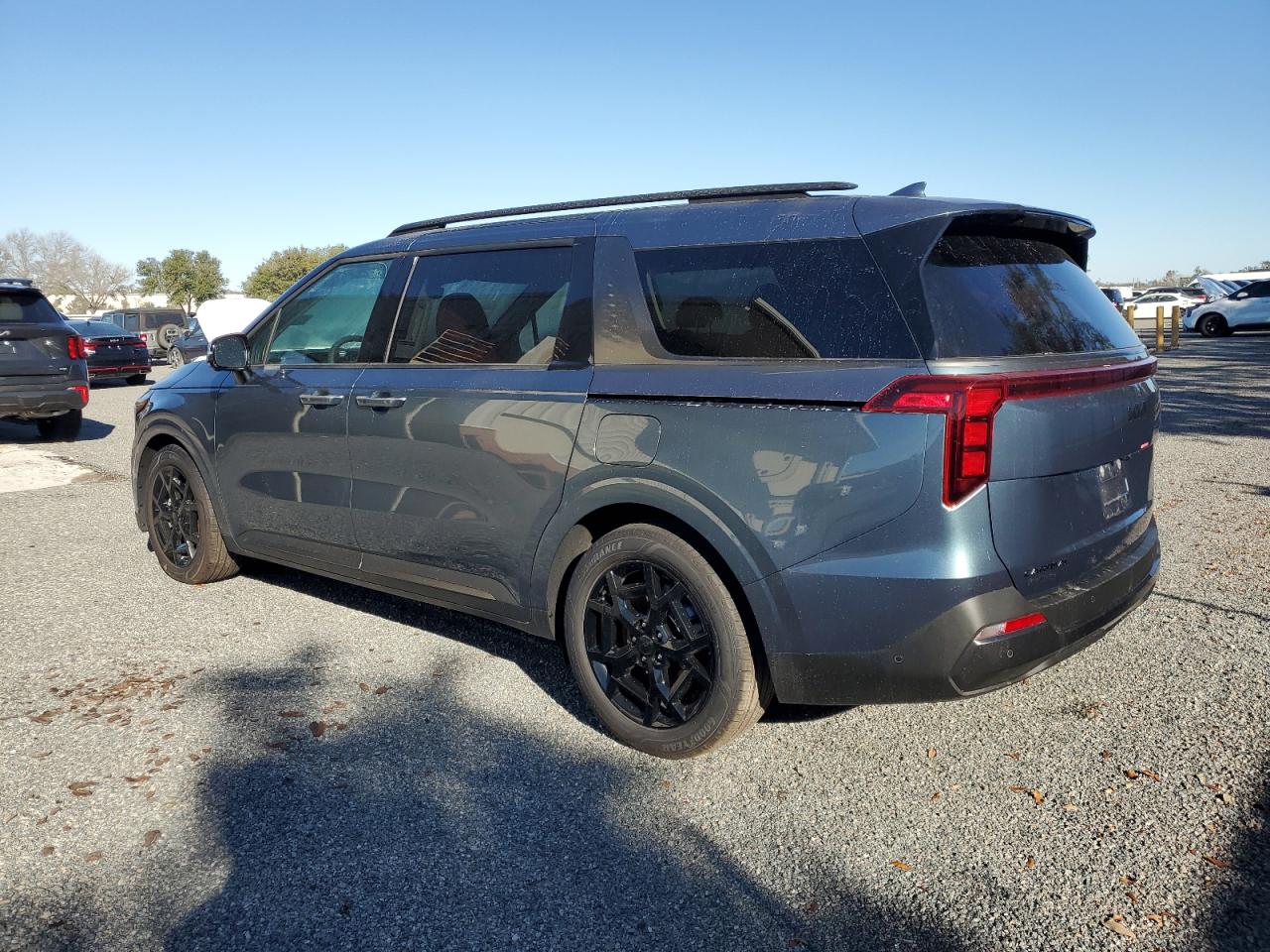 2025 KIA Carnival VIN KNDNE5K34S6485318 Copart auction photo, water/flood damage thumbnail 2