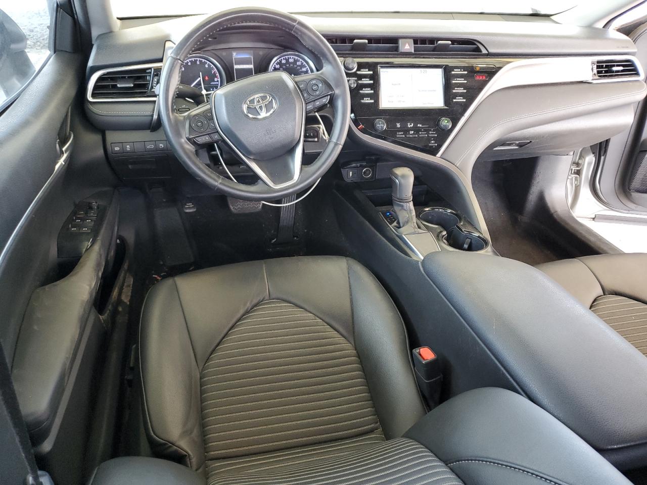 2018 Toyota Camry VIN 4T1B11HK4JU576326 Copart auction photo, rear end damage thumbnail 8