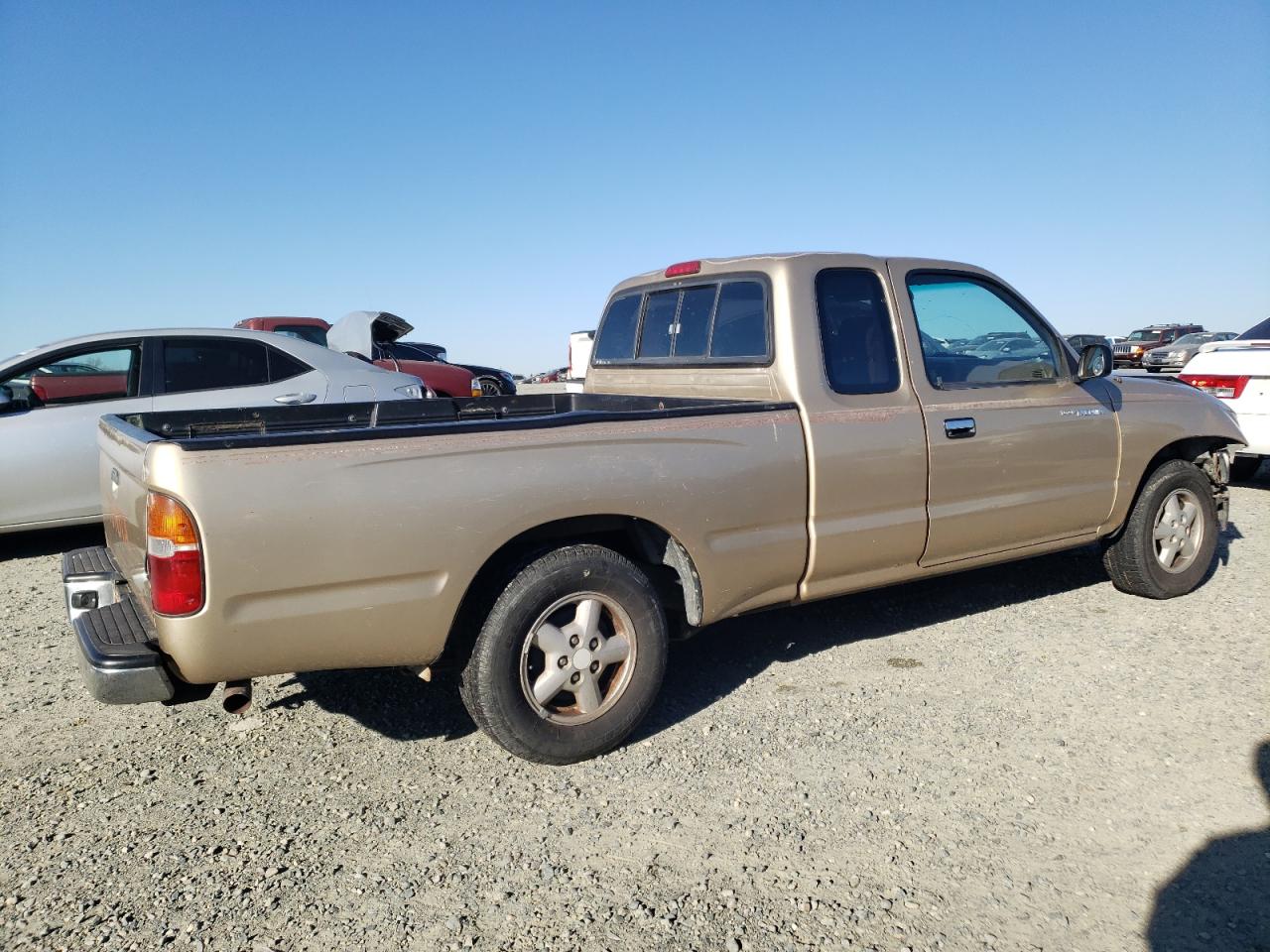 1995 Toyota Tacoma VIN 4TAVN53F1SZ014763 Copart auction photo, front end damage thumbnail 3