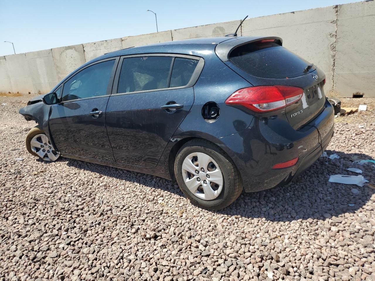 2018 KIA Forte VIN KNAFK5A81J5773924 Copart auction photo, front end damage thumbnail 2