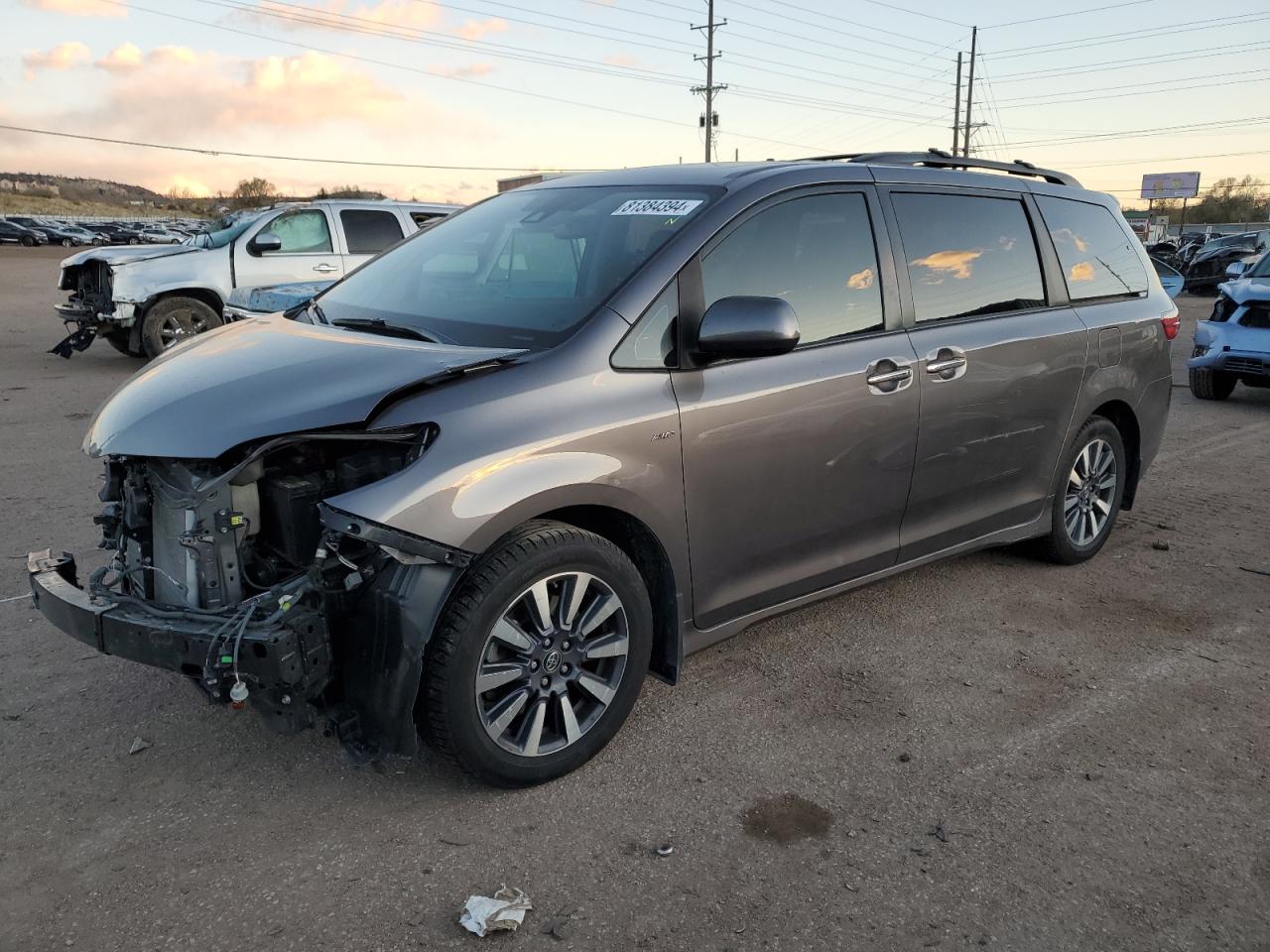 2018 Toyota Sienna VIN 5TDDZ3DC7JS206816