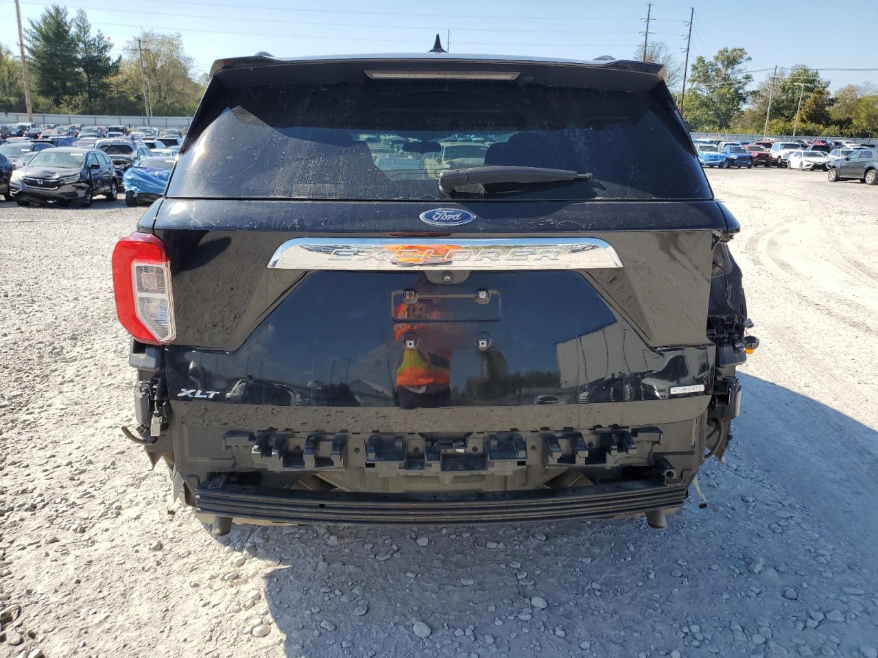 2020 Ford Explorer VIN 1FMSK7DH4LGC57813 Copart auction photo, front end / side damage thumbnail 6