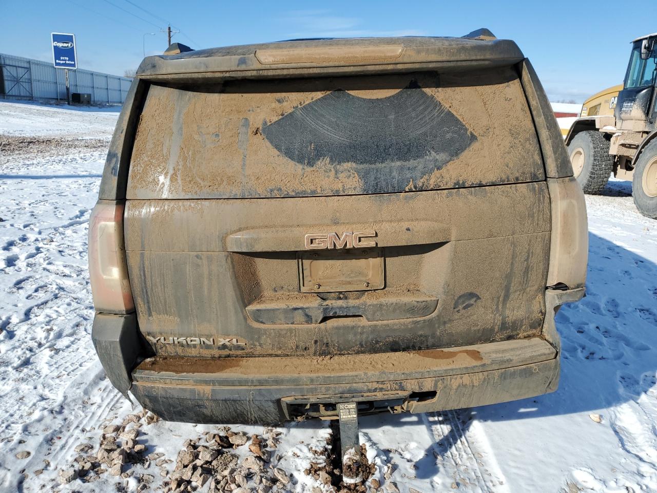 2017 GMC Yukon VIN 1GKS2GKC8HR214166 Copart auction photo, undercarriage / all over damage thumbnail 6