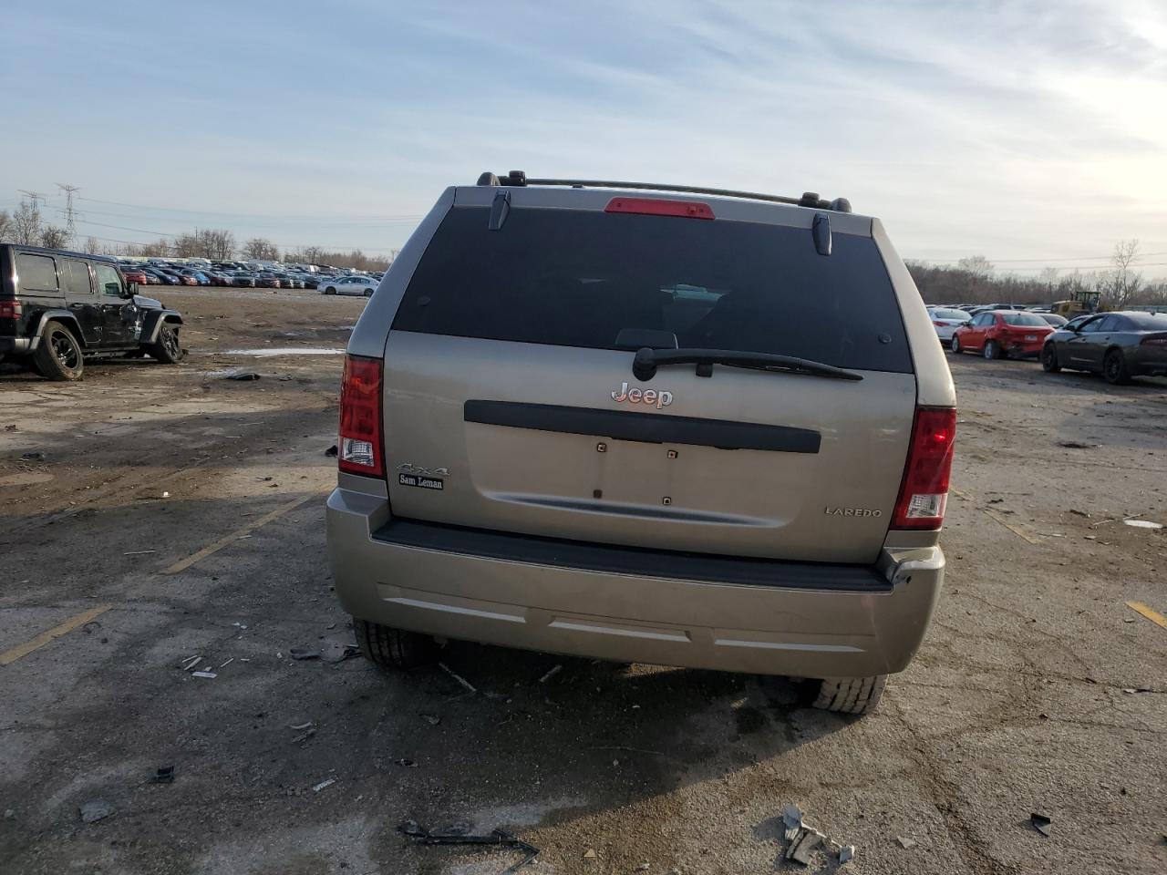 2005 Jeep Grand Cherokee VIN 1J4GR48K25C643600 Copart auction photo, front end damage thumbnail 6
