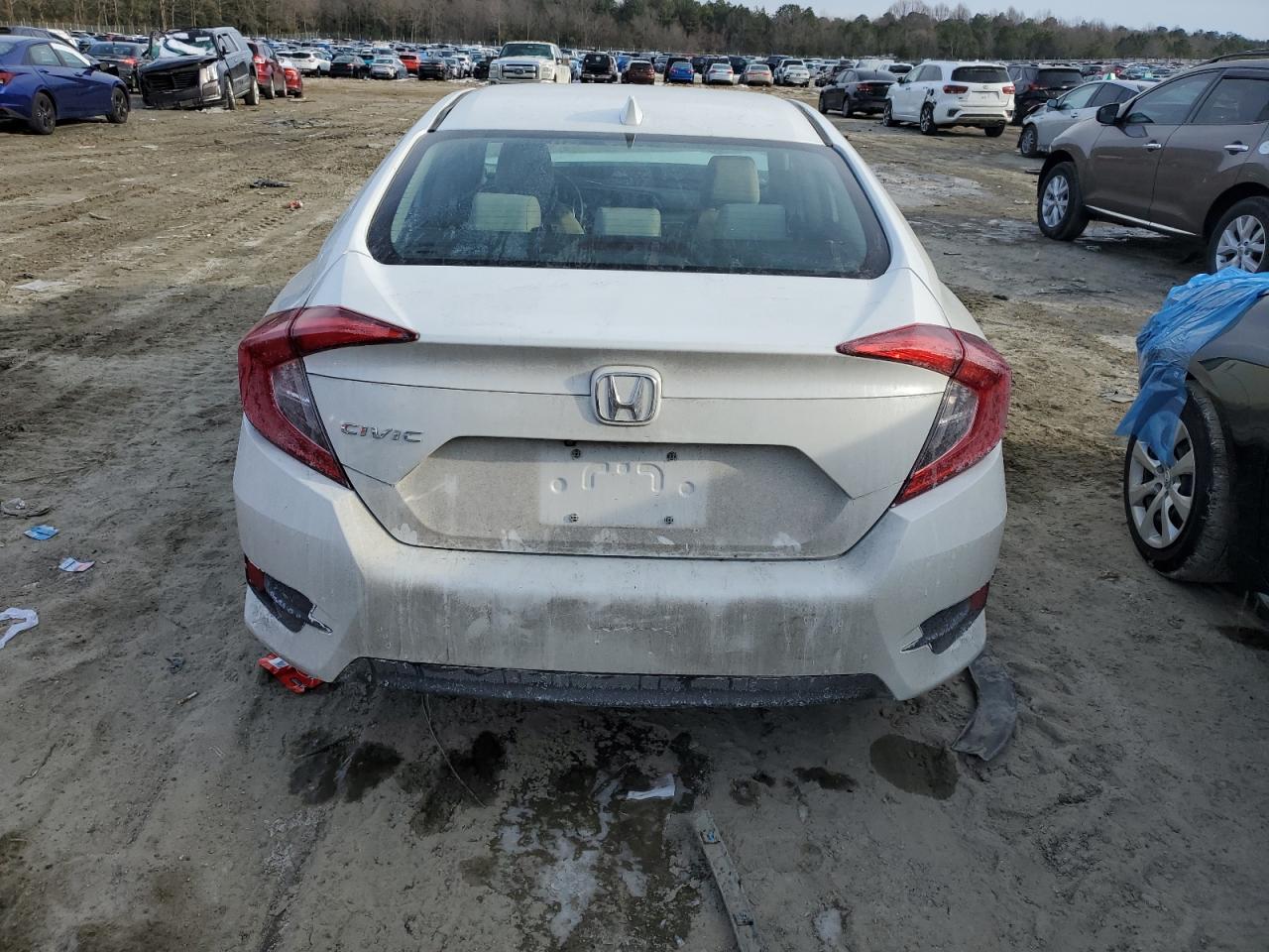 2017 Honda Civic VIN 19XFC2F77HE226010 Copart auction photo, all over / front end damage thumbnail 6