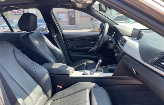 2015 BMW 3er VIN WBA3C3G5XFNS72880 Copart auction photo, normal wear damage thumbnail 5