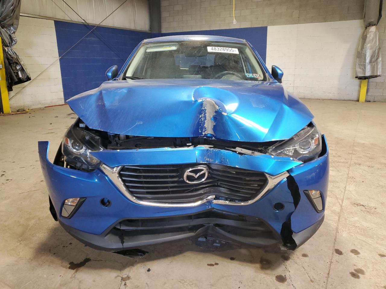 2017 Mazda CX-3 VIN JM1DKFC72H0172081 Copart auction photo, front end / side damage thumbnail 5