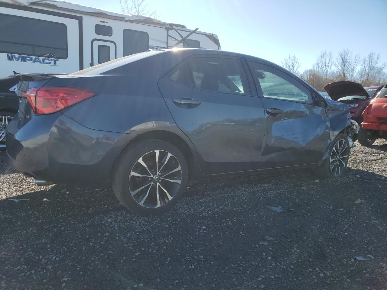 2019 Toyota Corolla VIN 2T1BURHE4KC176754 Copart auction photo, front end / side damage thumbnail 3