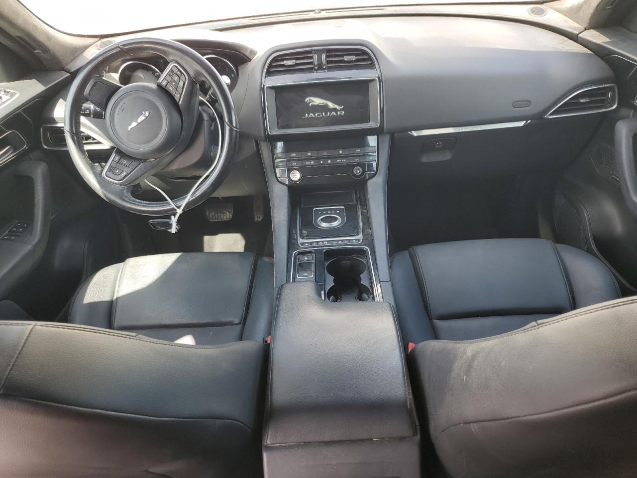 2020 Jaguar F-Pace VIN SADCJ2FX5LA645742 Copart auction photo, water/flood damage thumbnail 8