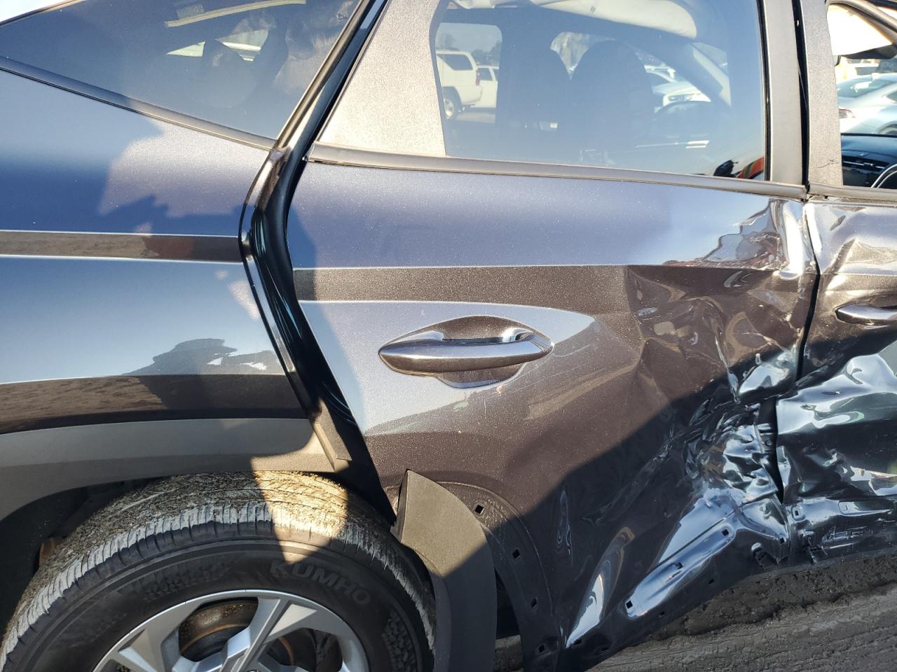 2023 Hyundai Tucson VIN 5NMJBCAE5PH203440 Copart auction photo, side / water/flood damage thumbnail 11