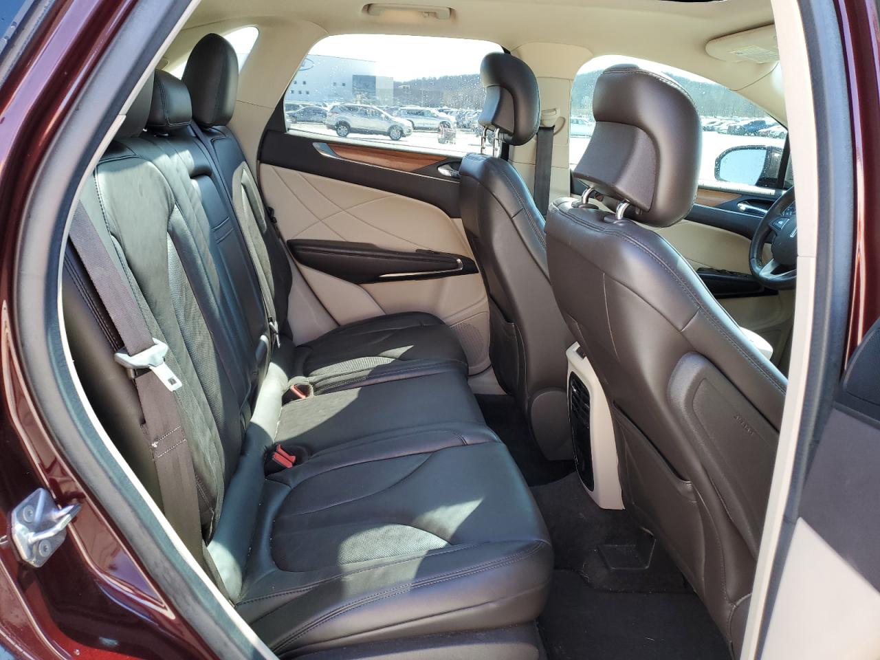 2017 Lincoln MKC VIN 5LMTJ2DH0HUL13018 Copart auction photo, front end / side damage thumbnail 11